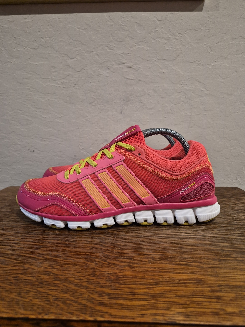 Adidas Climacool Modulation 2 Athletic Running Shoes 
Women's Size US 8.5